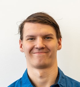 Staff member Daniel from ID_1b6007a2ddaf