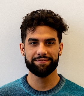 Staff member Abdullah Al-Hammadi from ID_1fef835de9de