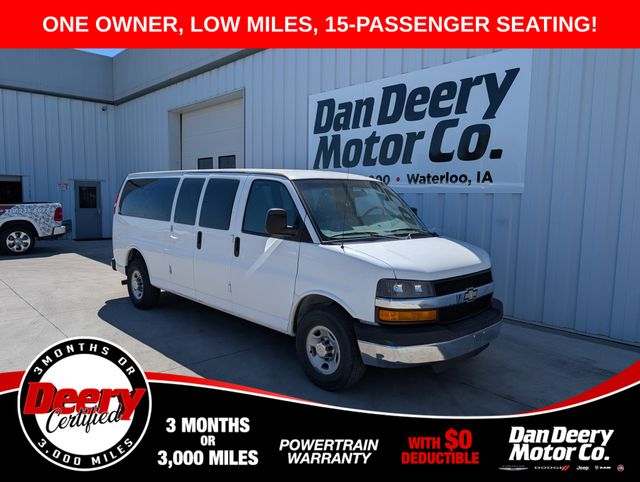 2016 Chevrolet Express 3500 LS Extended's photo
