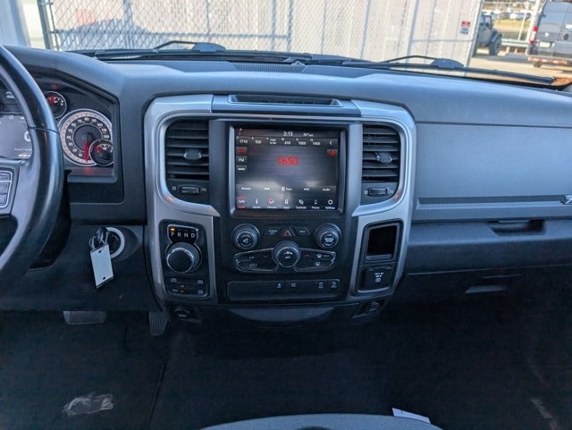 2018 Ram 1500 Big Horn photo 3