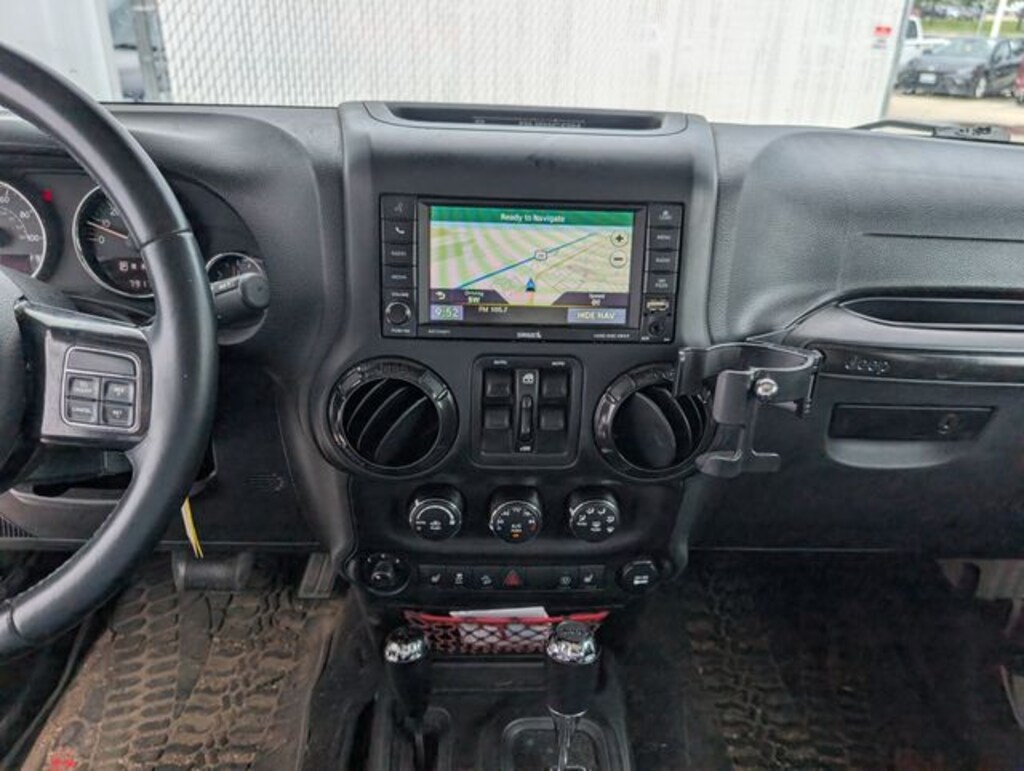 Used 2017 Jeep Wrangler Unlimited Rubicon Recon SUV