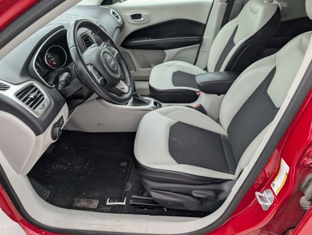 Used 2018 Jeep Compass Latitude SUV