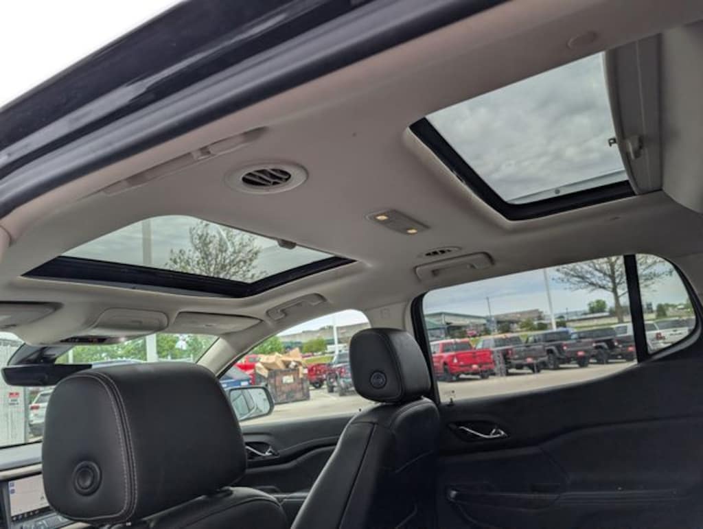 Used 2020 GMC Acadia Denali SUV