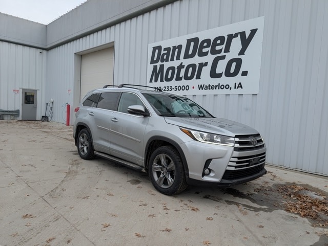 2018 Toyota Highlander Limited Platinum's photo