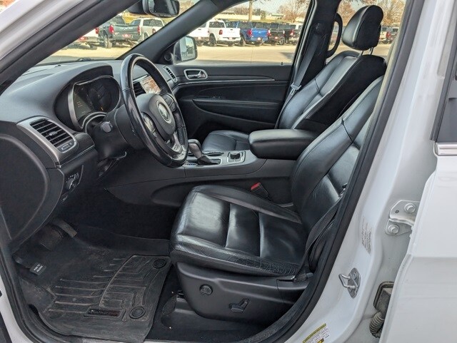 2019 Jeep Grand Cherokee Limited photo 2