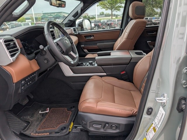 2024 Toyota Tundra 1794 Edition photo 2