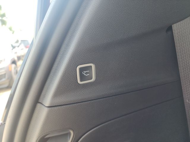 2026 Chrysler Pacifica Select - Photo 23
