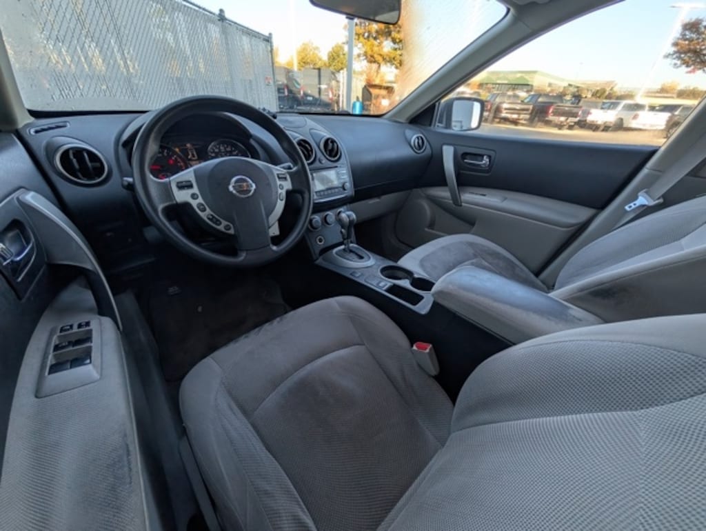 Certified 2014 Nissan Rogue Select S SUV