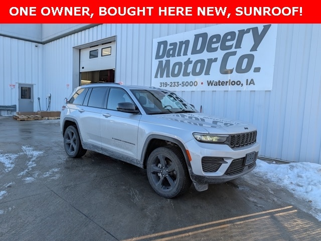 2023 Jeep Grand Cherokee Altitude's photo