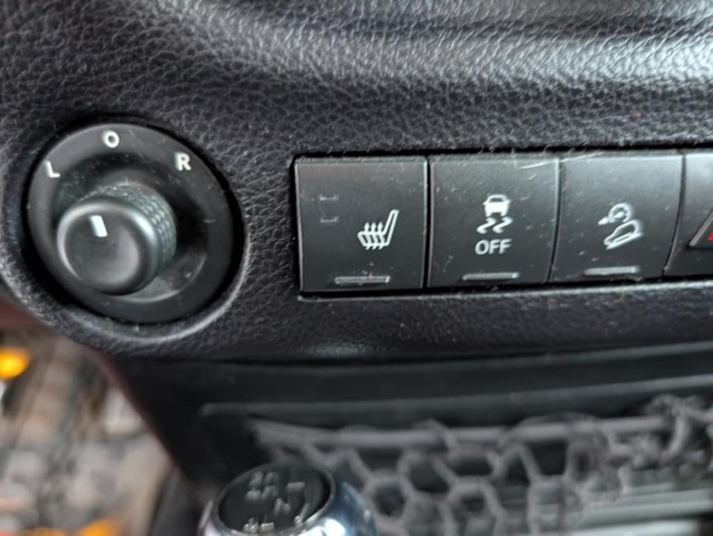 Used 2016 Jeep Wrangler Unlimited Sahara SUV