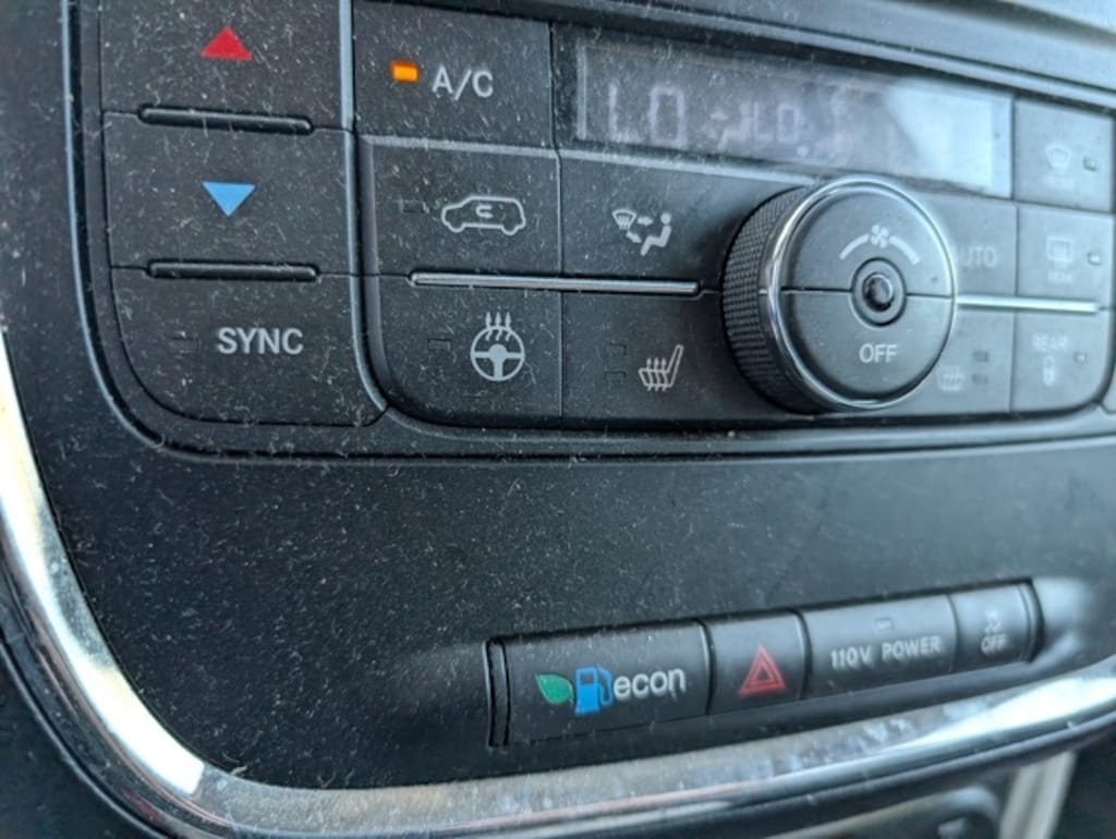 Used 2012 Chrysler Town & Country Touring-L Minivan/Van