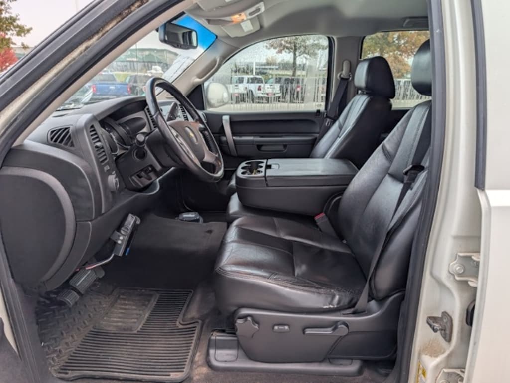 Used 2013 Chevrolet Silverado 1500 LT Truck