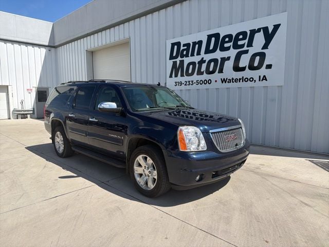 2008 GMC Yukon's photo