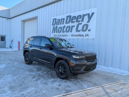 2024 Jeep Grand Cherokee Altitude SUV