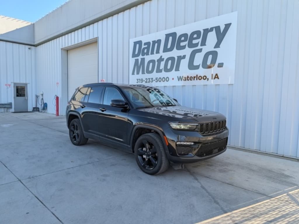 Used 2023 Jeep Grand Cherokee Limited SUV