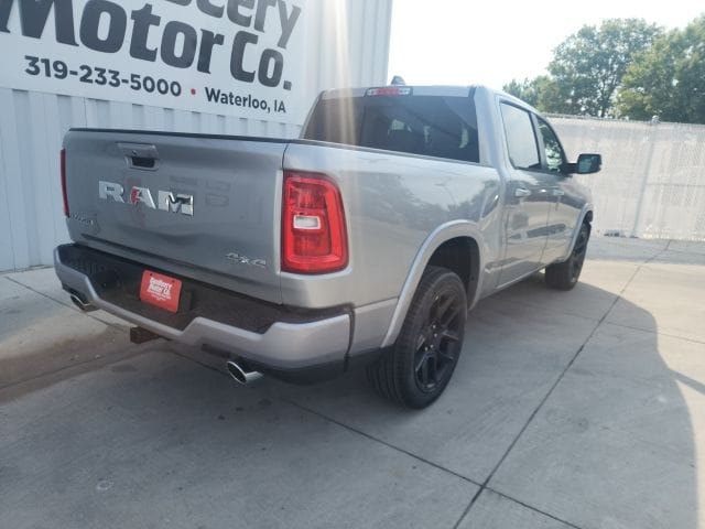 2026 RAM 1500 Laramie - Photo 18