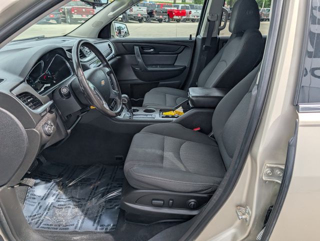 Used 2016 Chevrolet Traverse 1LT with VIN 1GNKRGKD3GJ176852 for sale in Waterloo, IA