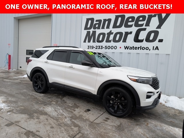 2024 Ford Explorer ST-LINE's photo