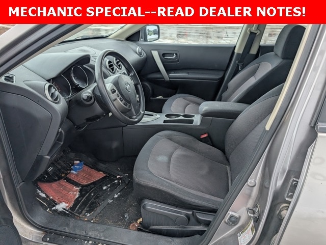 Used 2010 Nissan Rogue SL with VIN JN8AS5MV8AW101856 for sale in Waterloo, IA