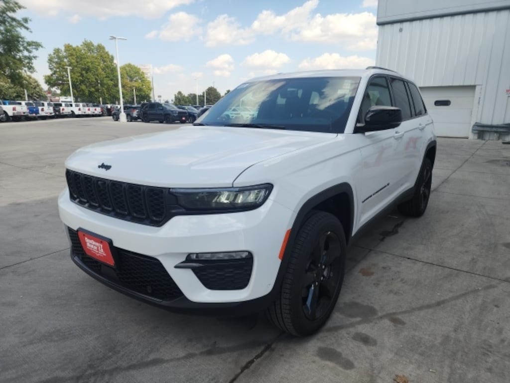 New 2025 Jeep Grand Cherokee Limited Sport Utility