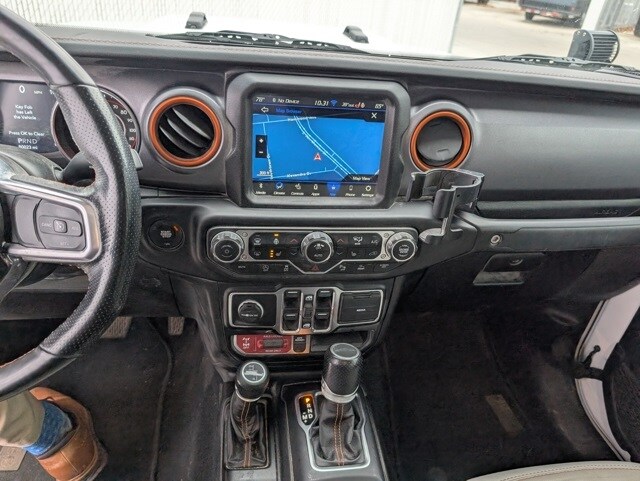 2021 Jeep Gladiator Mojave photo 3