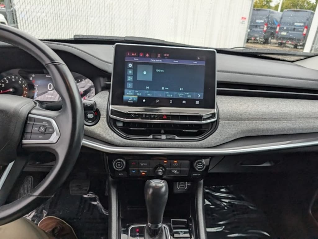 Used 2022 Jeep Compass Latitude Lux SUV