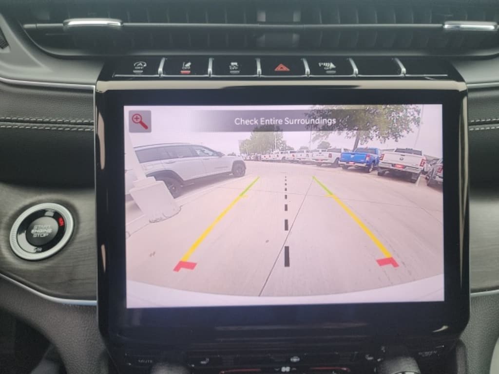 New 2025 Jeep Grand Cherokee Limited Sport Utility