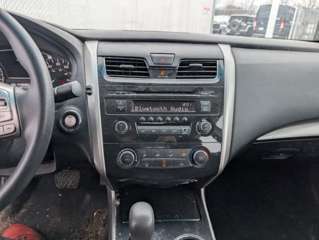 Used 2013 Nissan Altima 2.5 S Sedan