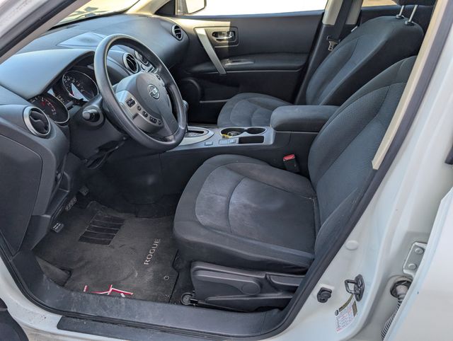 Used 2015 Nissan Rogue Select S with VIN JN8AS5MV4FW760041 for sale in Waterloo, IA