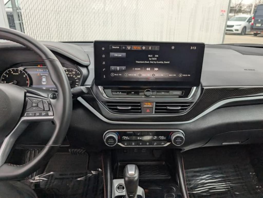 Used 2025 Nissan Altima 2.5 SR Sedan