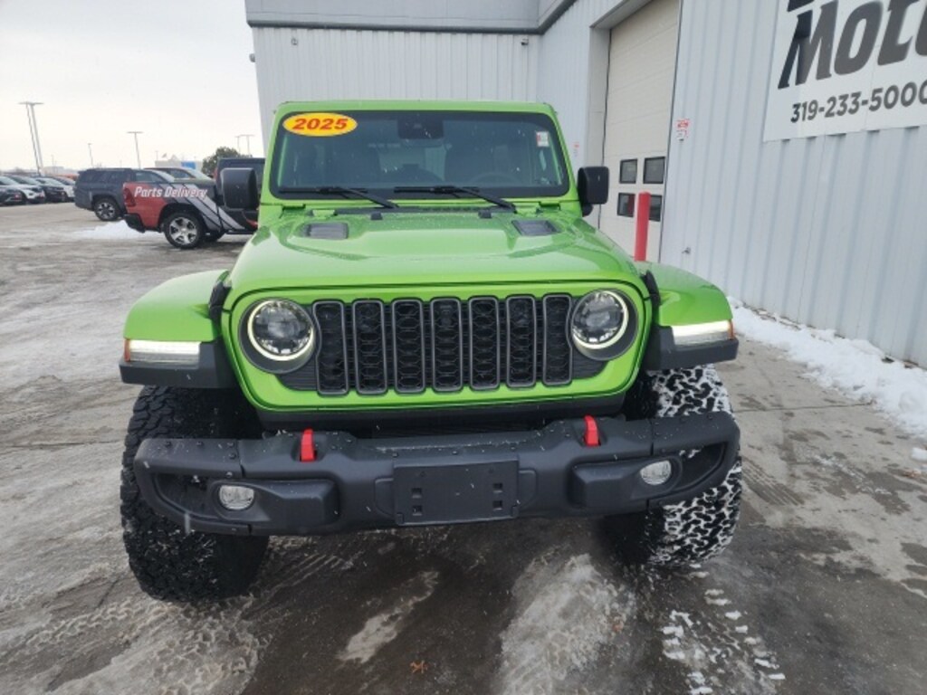 New 2025 Jeep Wrangler Rubicon X Sport Utility