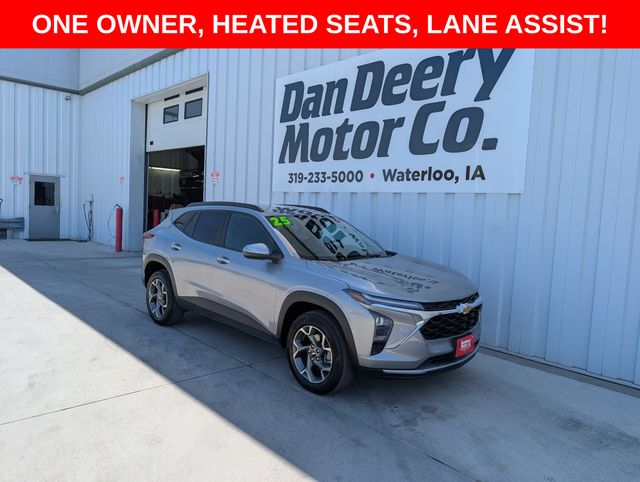 2025 Chevrolet Trax LT's photo