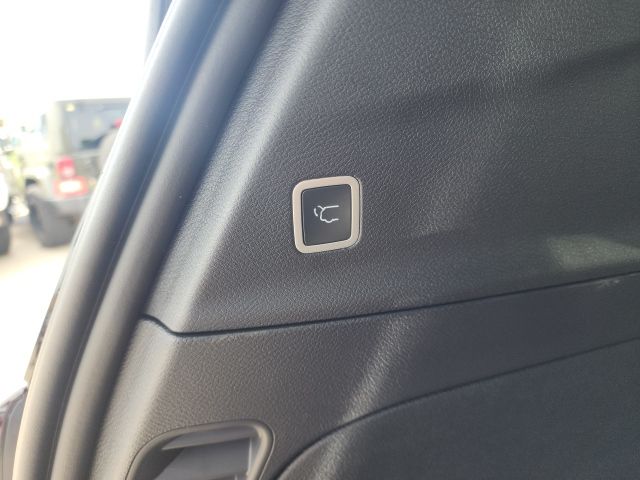 2026 Chrysler Pacifica Limited - Photo 27