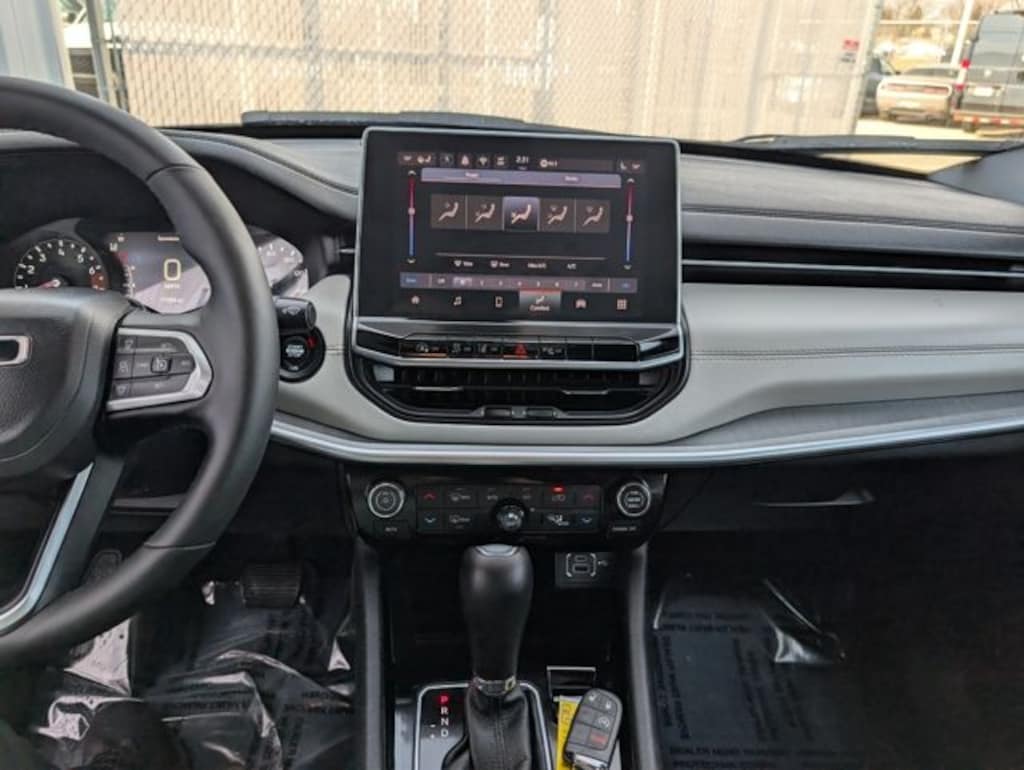 Used 2024 Jeep Compass Limited SUV