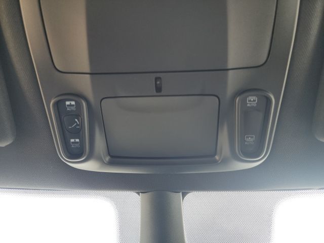 2026 Chrysler Pacifica Limited - Photo 12