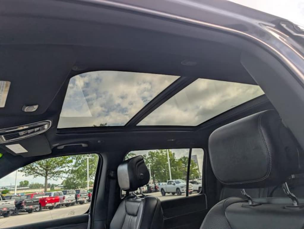 Used 2023 Jeep Wagoneer Series II SUV