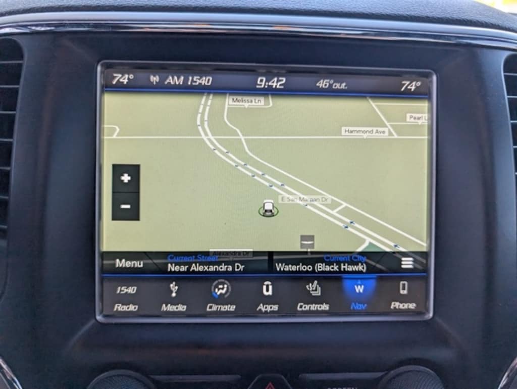 Used 2018 Jeep Grand Cherokee Altitude SUV