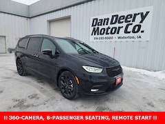2026 Chrysler Pacifica Select Passenger Van