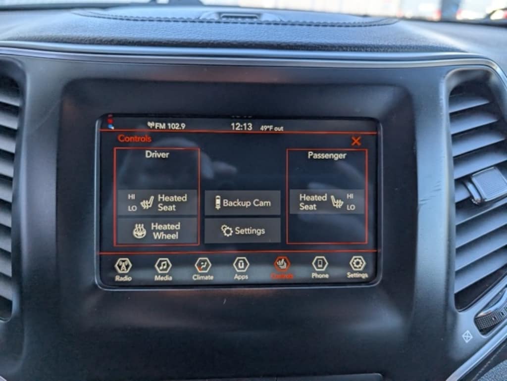 Used 2019 Jeep Cherokee Latitude Plus SUV