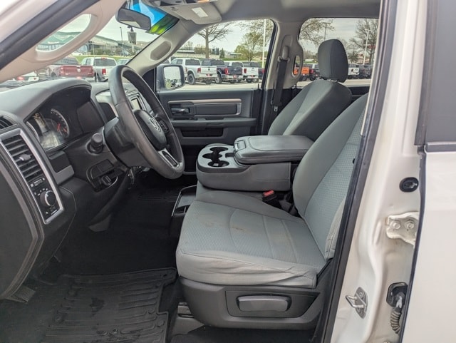 Used 2019 RAM Ram 1500 Classic SLT with VIN 1C6RR7TT3KS619282 for sale in Waterloo, IA