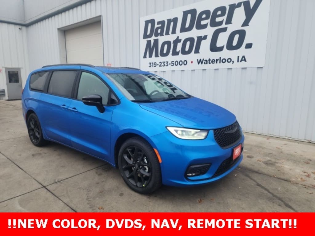 New 2026 Chrysler Pacifica Limited Passenger Van