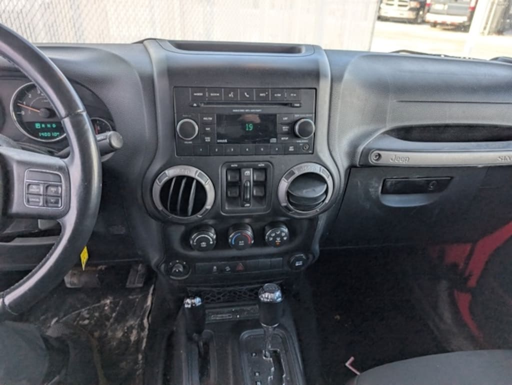 Used 2016 Jeep Wrangler Unlimited Sport SUV