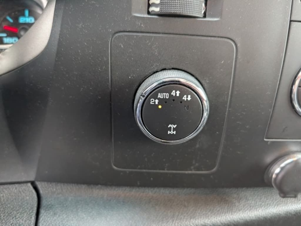 Used 2013 Chevrolet Silverado 1500 LT Truck