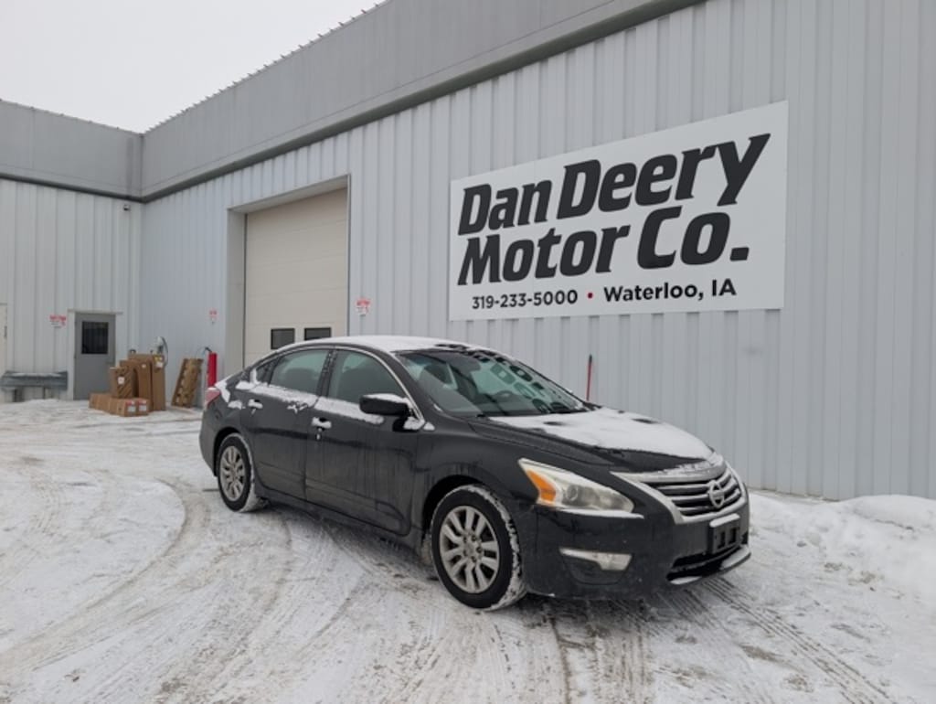 Used 2013 Nissan Altima 2.5 S Sedan
