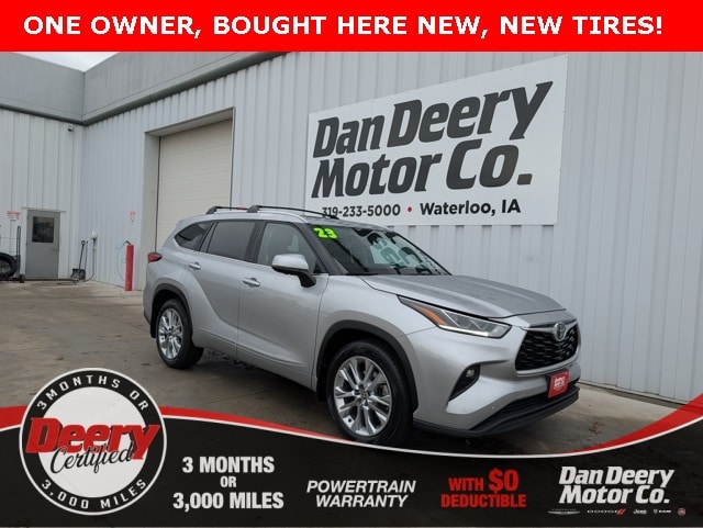 2023 Toyota Highlander Limited's photo