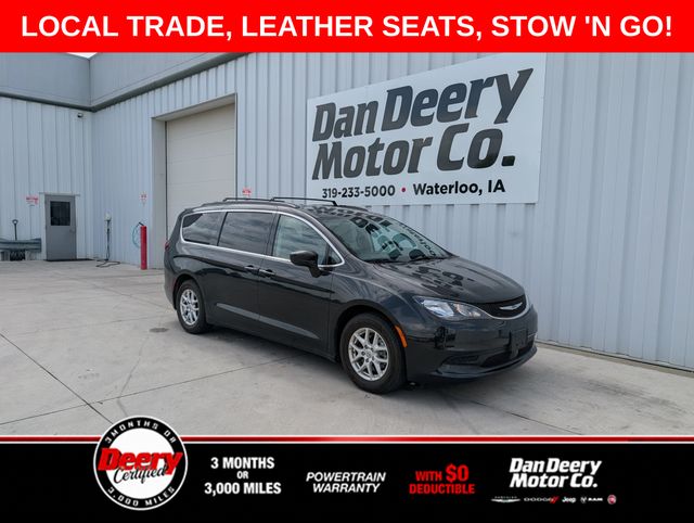 2021 Chrysler Voyager LXI's photo