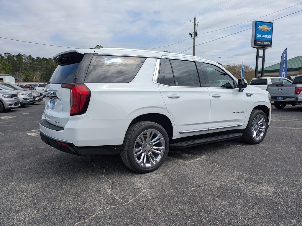 Used 2021 GMC Yukon SLT SUV