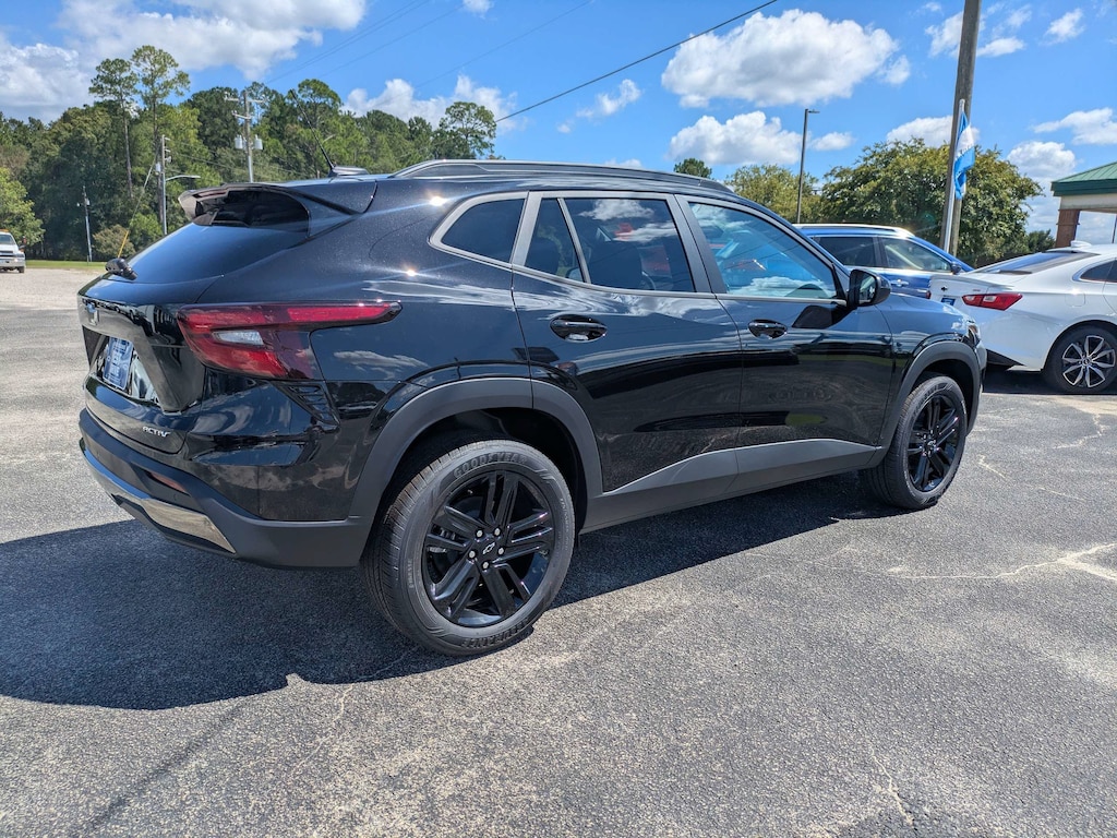 New 2026 Chevrolet Trax Activ SUV