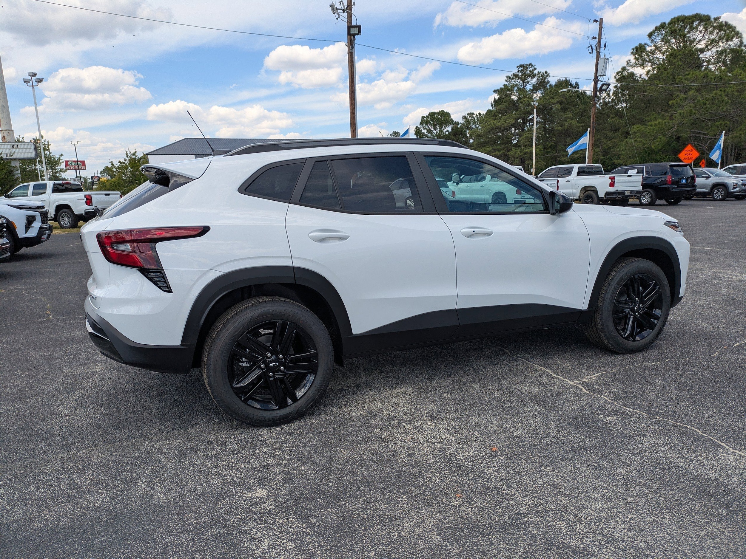 2026 Chevrolet Trax Activ - Photo 4