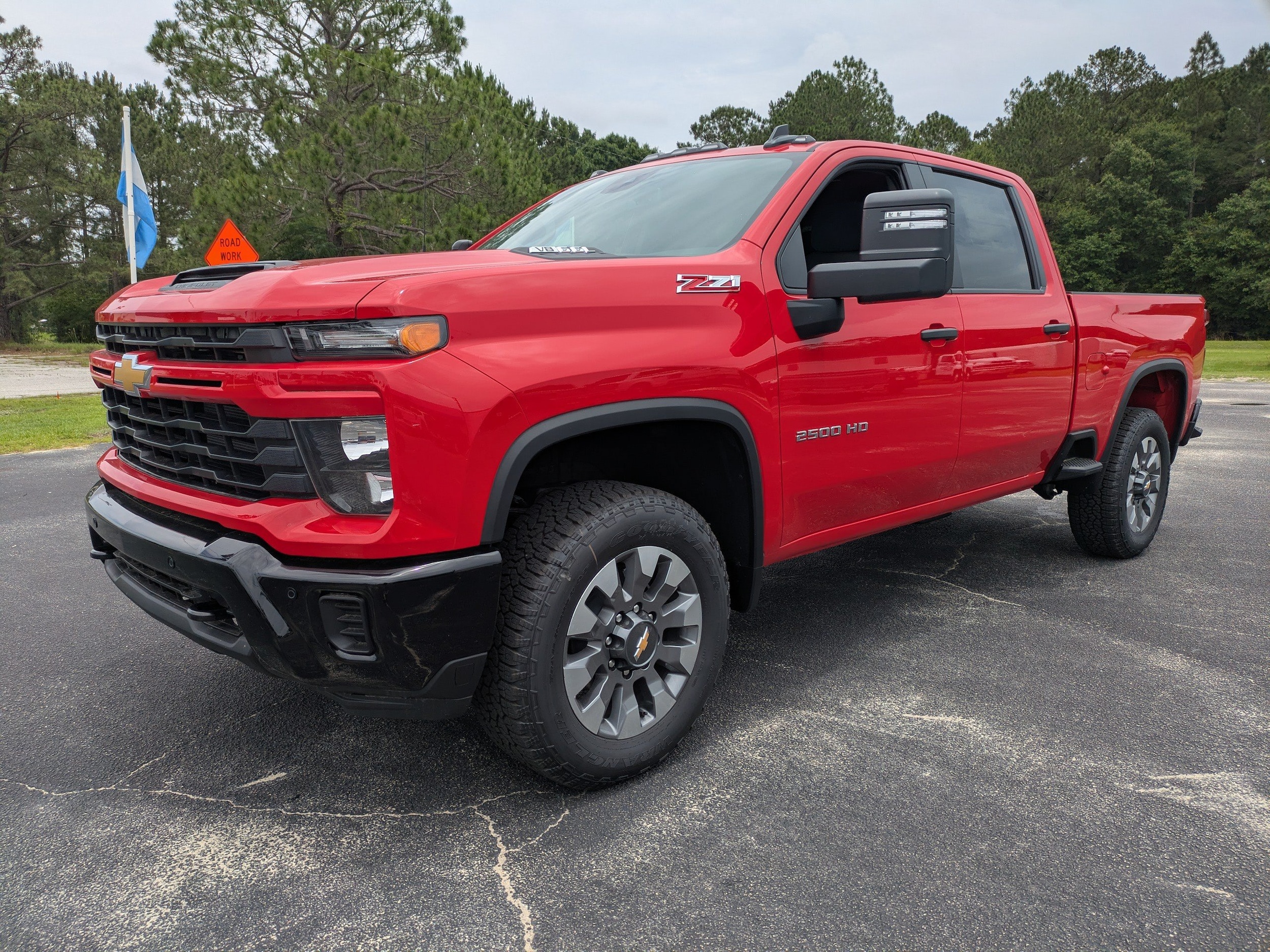 2026 Chevrolet Silverado 2500 HD Custom - Photo 8